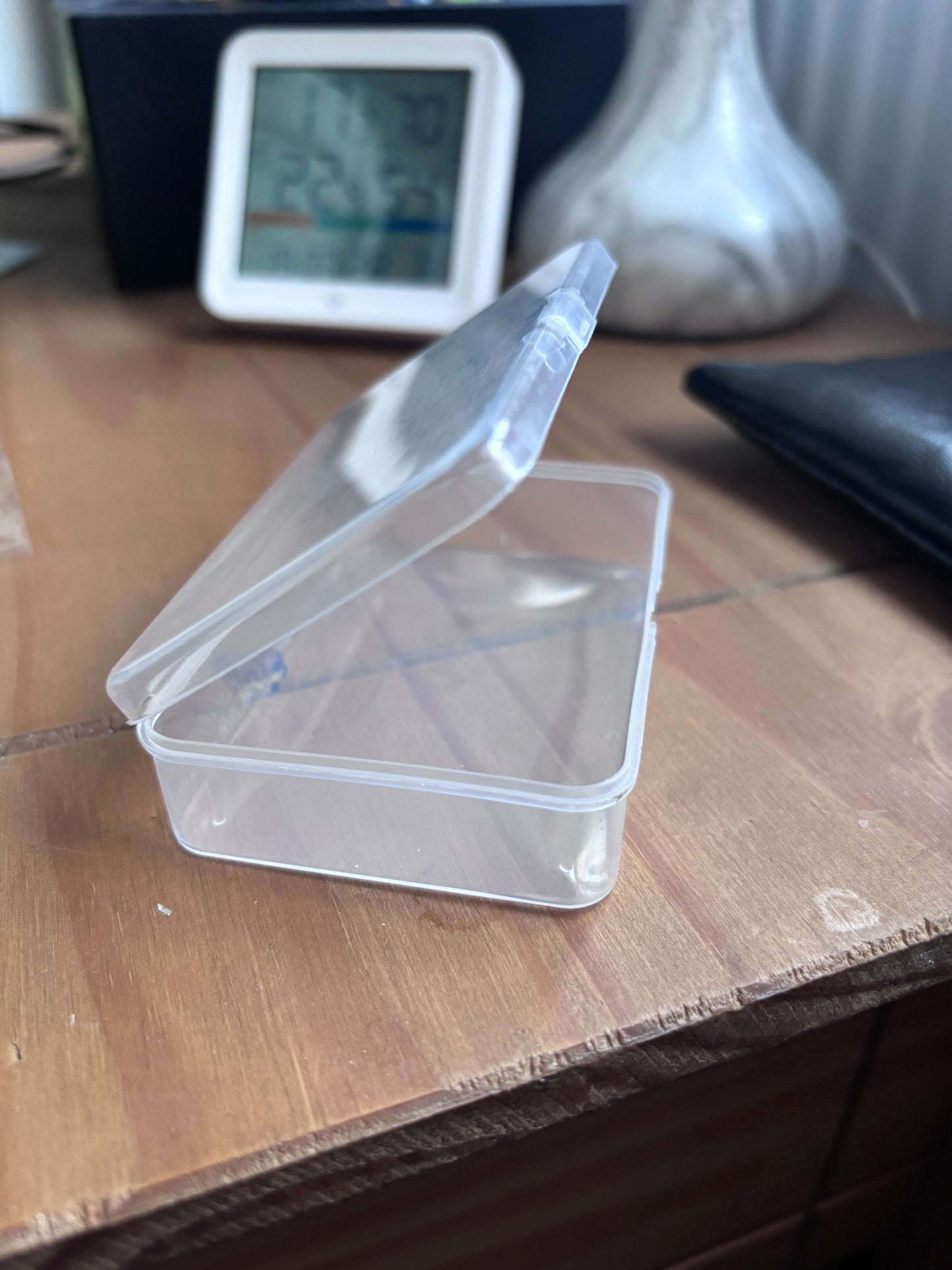 Plastic clear storage tub