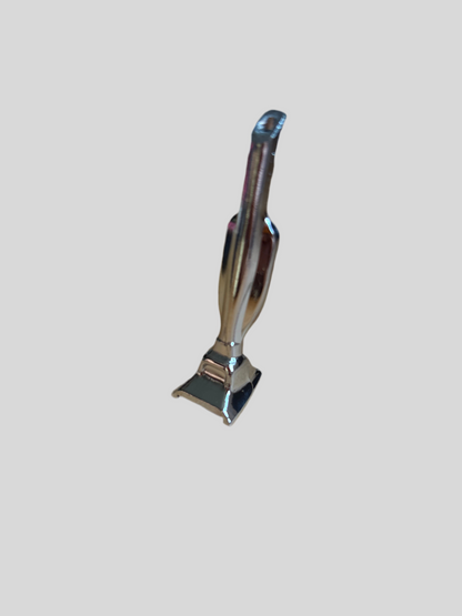 Hoover shaped snuff tube