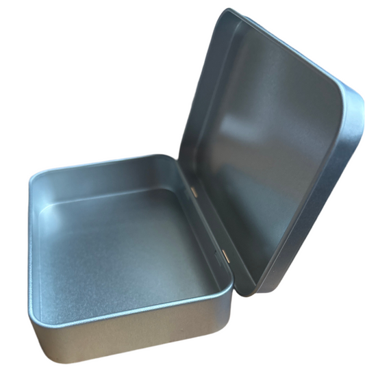 Metal tobacco size tin